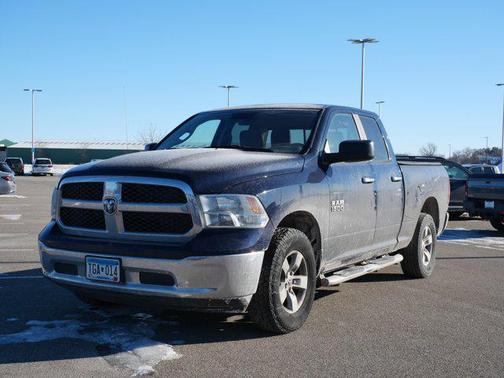 2017 RAM 1500 SLT