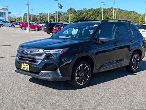 Crystal Black Silica 2026 Subaru Forester Limited