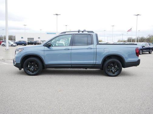 2022 Honda Ridgeline Black