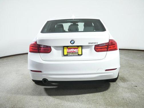 2014 BMW 320 i