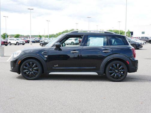 2021 MINI Countryman Oxford Edition