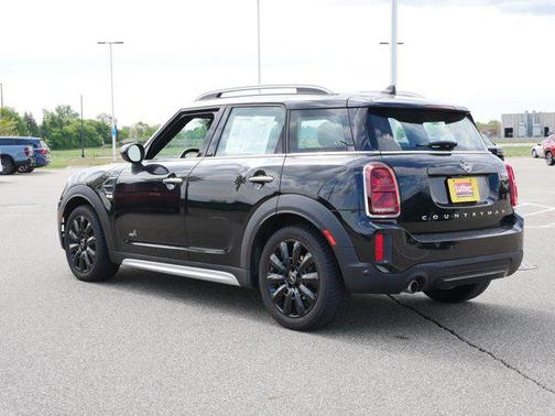 2021 MINI Countryman Oxford Edition