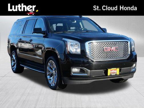 2017 GMC Yukon XL Denali