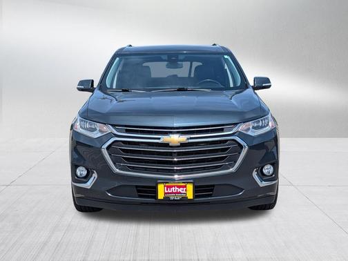 Graphite Metallic 2019 Chevrolet Traverse Premier
