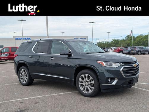 Graphite Metallic 2019 Chevrolet Traverse Premier