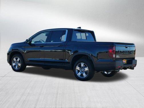 Crystal Black Pearl 2026 Honda Ridgeline RTL