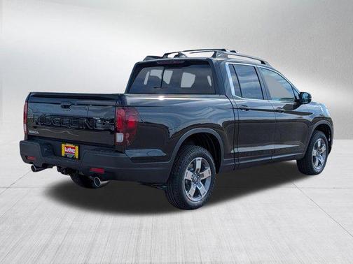 Crystal Black Pearl 2026 Honda Ridgeline RTL