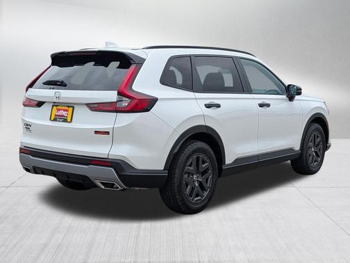 Platinum White Pearl 2026 Honda CR-V Hybrid TrailSport AWD