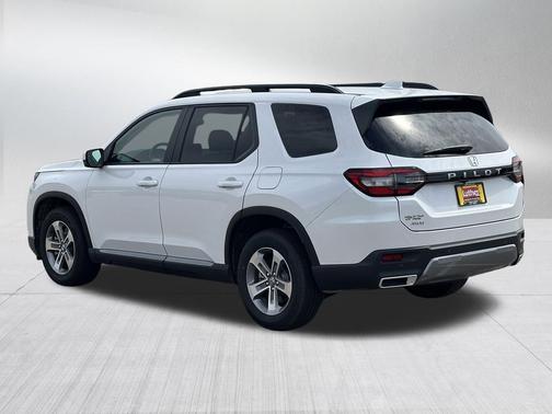 Platinum White Pearl 2026 Honda Pilot EX-L