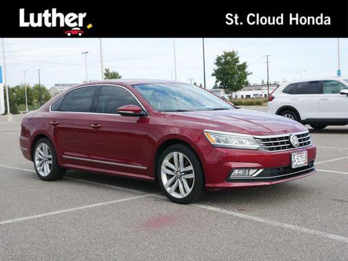 2017 Volkswagen Passat 1.8T SE w/Technology