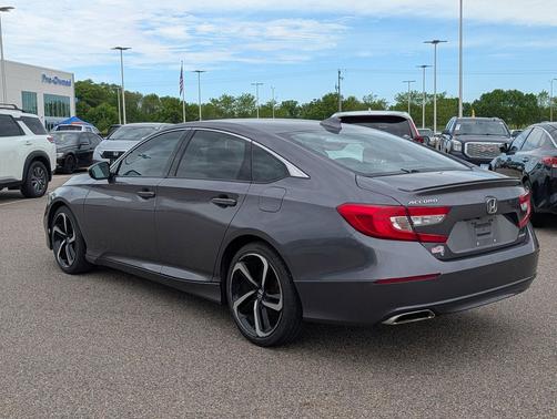 Modern Steel Metallic 2018 Honda Accord Sport