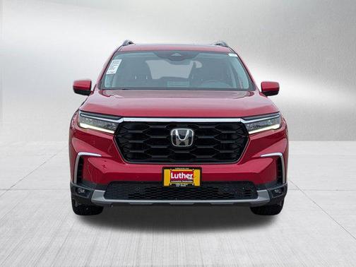 2023 Honda Pilot Touring 8-Passenger