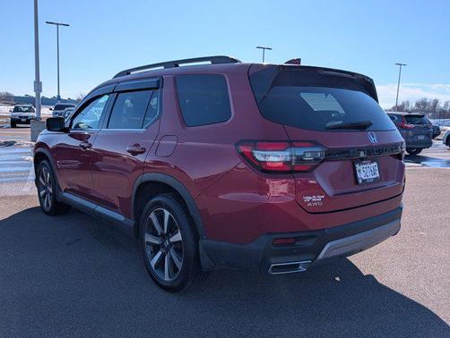 2023 Honda Pilot Touring 8-Passenger