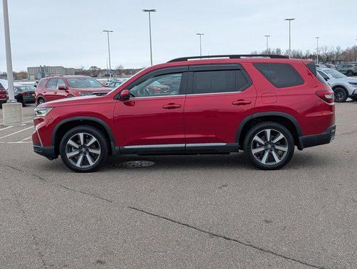 2023 Honda Pilot Touring 8-Passenger