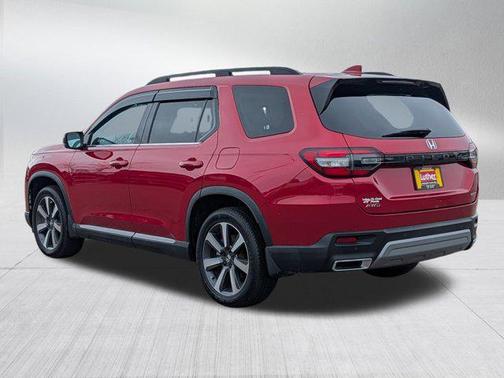 2023 Honda Pilot Touring 8-Passenger