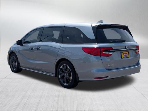 Lunar Silver Metallic 2023 Honda Odyssey Elite