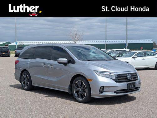 Lunar Silver Metallic 2023 Honda Odyssey Elite