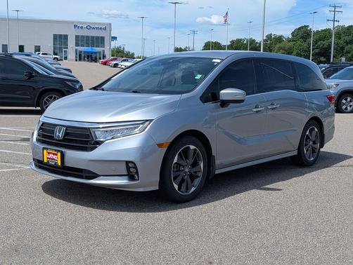 Lunar Silver Metallic 2023 Honda Odyssey Elite