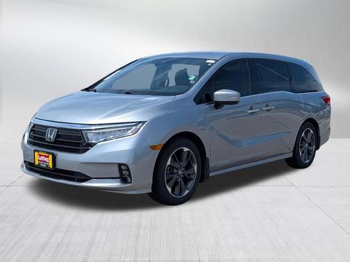 Lunar Silver Metallic 2023 Honda Odyssey Elite
