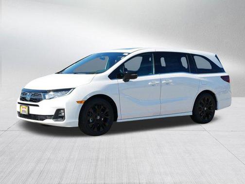 Platinum White Pearl 2026 Honda Odyssey Sport-L