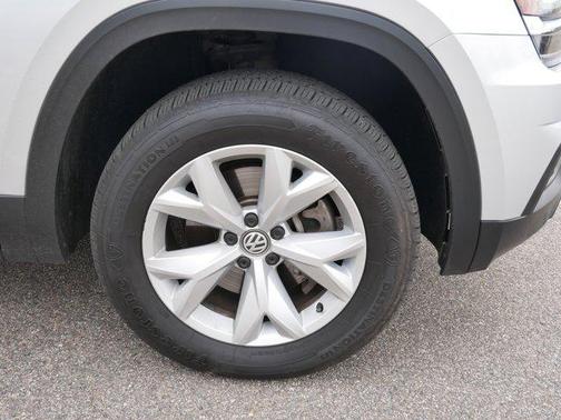 2018 Volkswagen Atlas 3.6L SE w/Technology