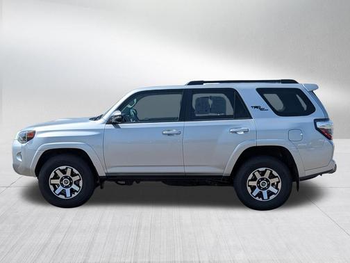 Classic Silver Metallic 2023 Toyota 4Runner TRD Off Road Premium