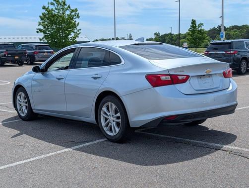 Arctic Blue Metallic 2018 Chevrolet Malibu LT