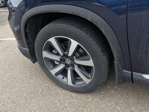 2024 Honda Pilot Touring 8-Passenger