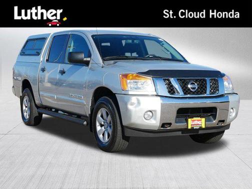 2013 Nissan Titan SV