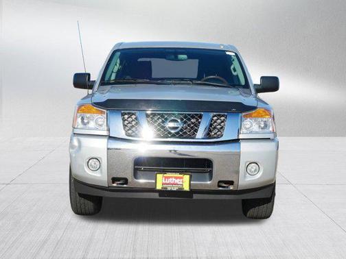 2013 Nissan Titan SV