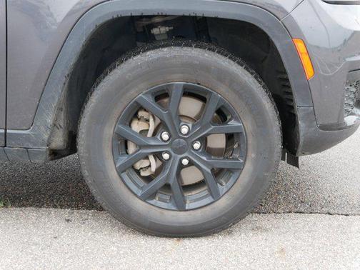 2024 Jeep Grand Cherokee L Altitude