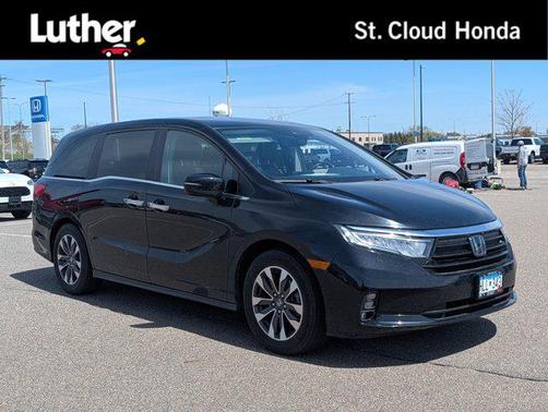Crystal Black Pearl 2022 Honda Odyssey EX-L