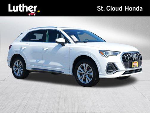 2024 Audi Q3 Premium 45 TFSI S line quattro Tiptronic