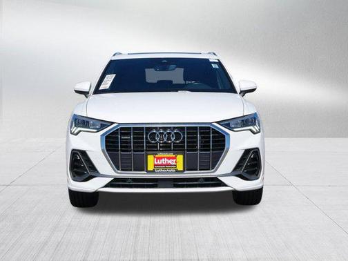 2024 Audi Q3 Premium 45 TFSI S line quattro Tiptronic