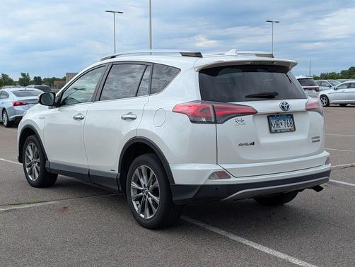 Blizzard Pearl 2017 Toyota RAV4 Hybrid Limited