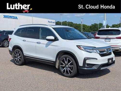 Platinum White Pearl 2020 Honda Pilot Touring 8-Passenger