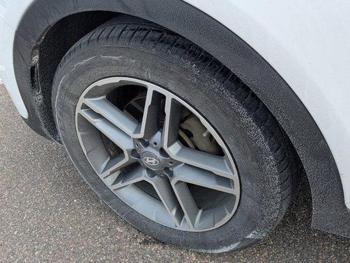 2017 Hyundai SANTA FE Limited Ultimate