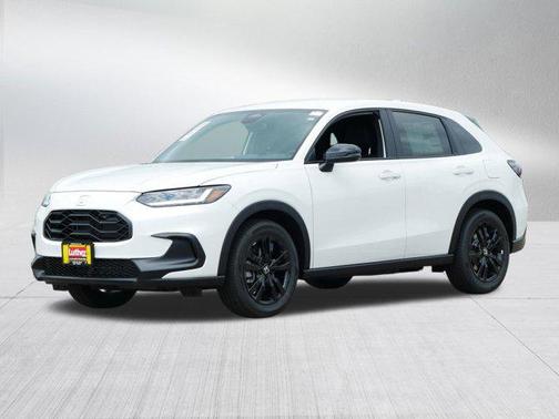 Platinum White Pearl 2026 Honda HR-V AWD Sport