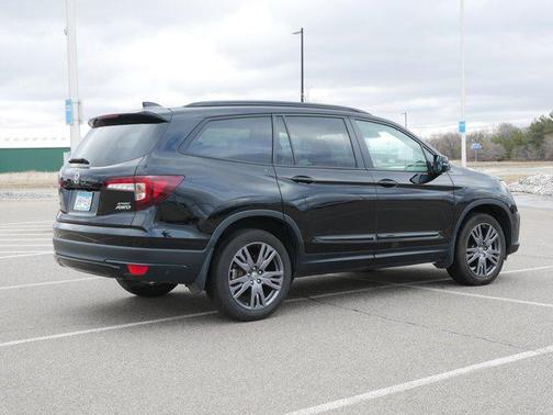 2022 Honda Pilot AWD Sport