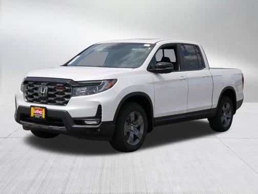 Platinum White Pearl 2026 Honda Ridgeline TrailSport