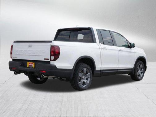 Platinum White Pearl 2026 Honda Ridgeline TrailSport