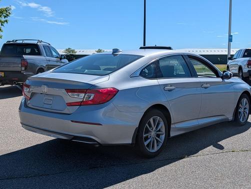Lunar Silver Metallic 2022 Honda Accord LX 1.5T