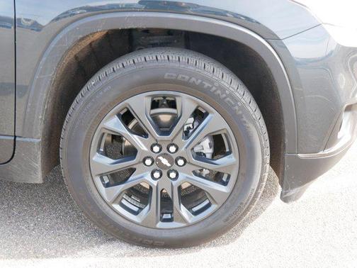 2021 Chevrolet Traverse RS