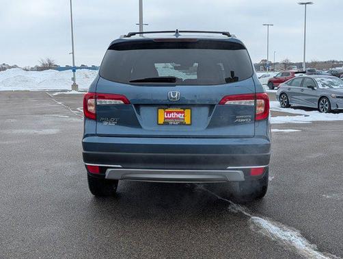 2020 Honda Pilot Touring 8-Passenger