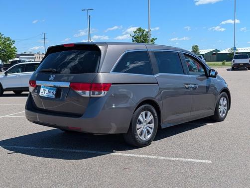 Modern Steel Metallic 2016 Honda Odyssey EX-L