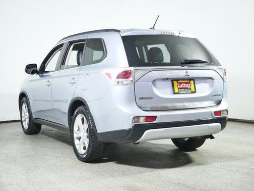 2015 Mitsubishi Outlander SE