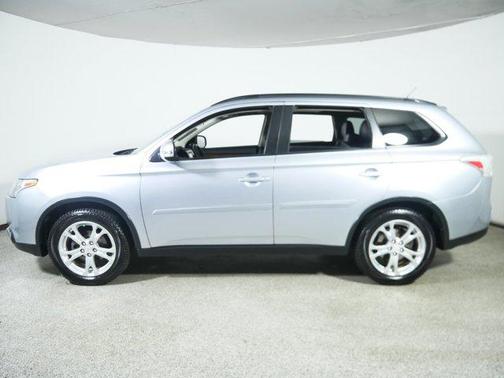2015 Mitsubishi Outlander SE