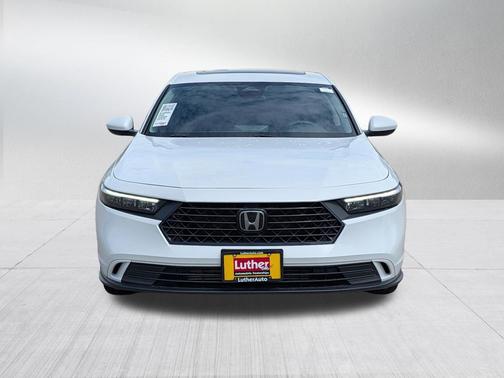 Platinum White Pearl 2024 Honda Accord EX