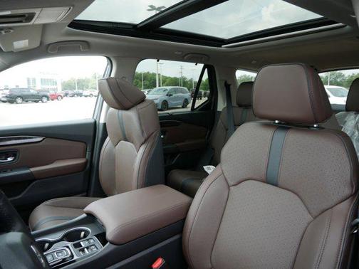 2025 Honda Pilot Elite