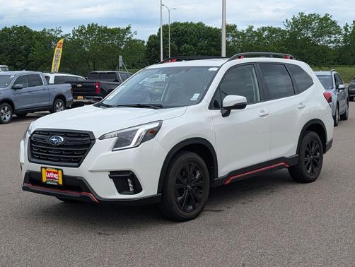 Crystal White Pearl 2024 Subaru Forester Sport